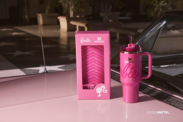 Stanley x Barbie™ Icon 40 Oz Quencher - Image 9