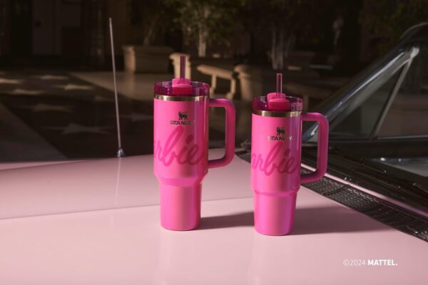 Stanley x Barbie™ Icon 40 Oz Quencher - Image 10