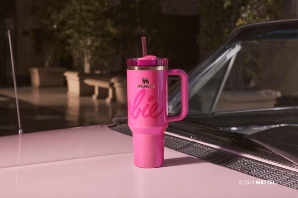 Stanley x Barbie™ Icon 40 Oz Quencher - Image 8